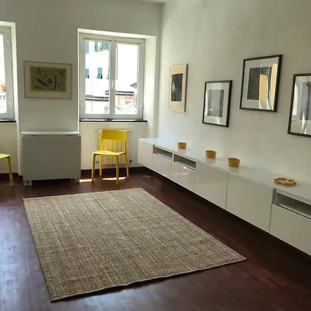 Charming In Apartamento *